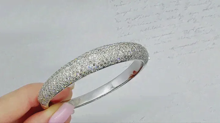 Золотой браслет с бриллиантами 5,21 ct