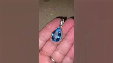 кулон с топазом в серебре
