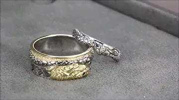 Обручальные кольца со змеей