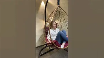 Брошь с полудрагоценными вставками