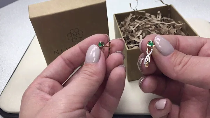 Серьги 1348 из красного золота 585 пробы с изумрудами и бриллиантами