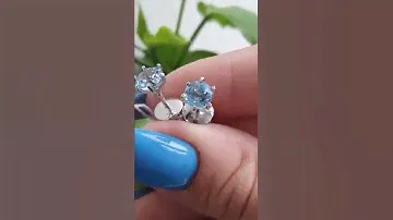Серьги "гвоздики"с топазами #топазсамара #золото #топаз